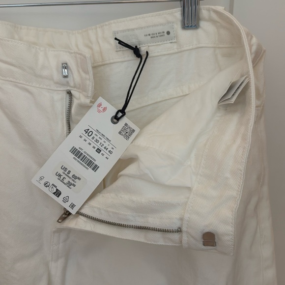 Zara Women's White Mid Waist Barrel Jeans ZW Collection - Picture 6 of 6